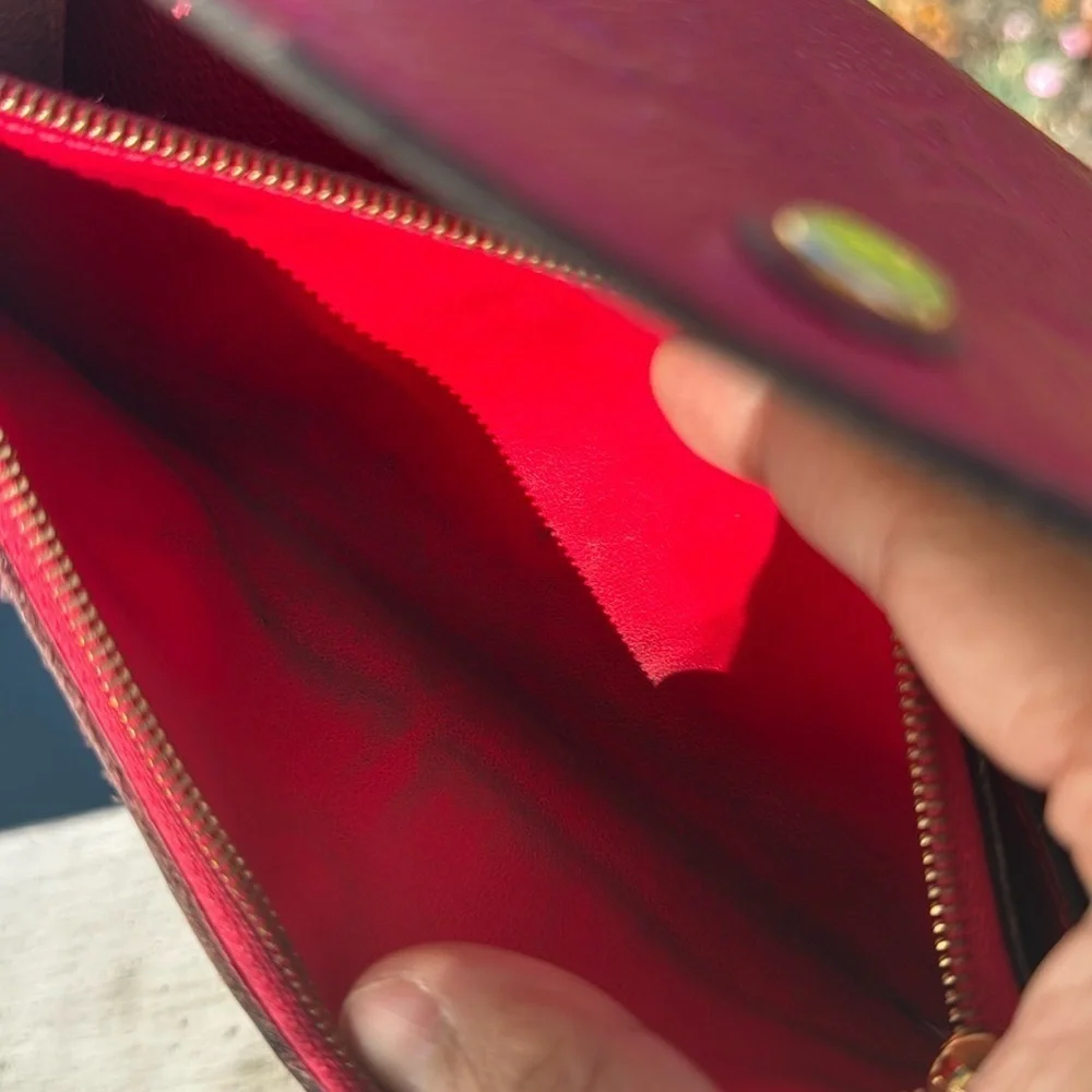 𝅺LOUIS vuitton empriente emilie